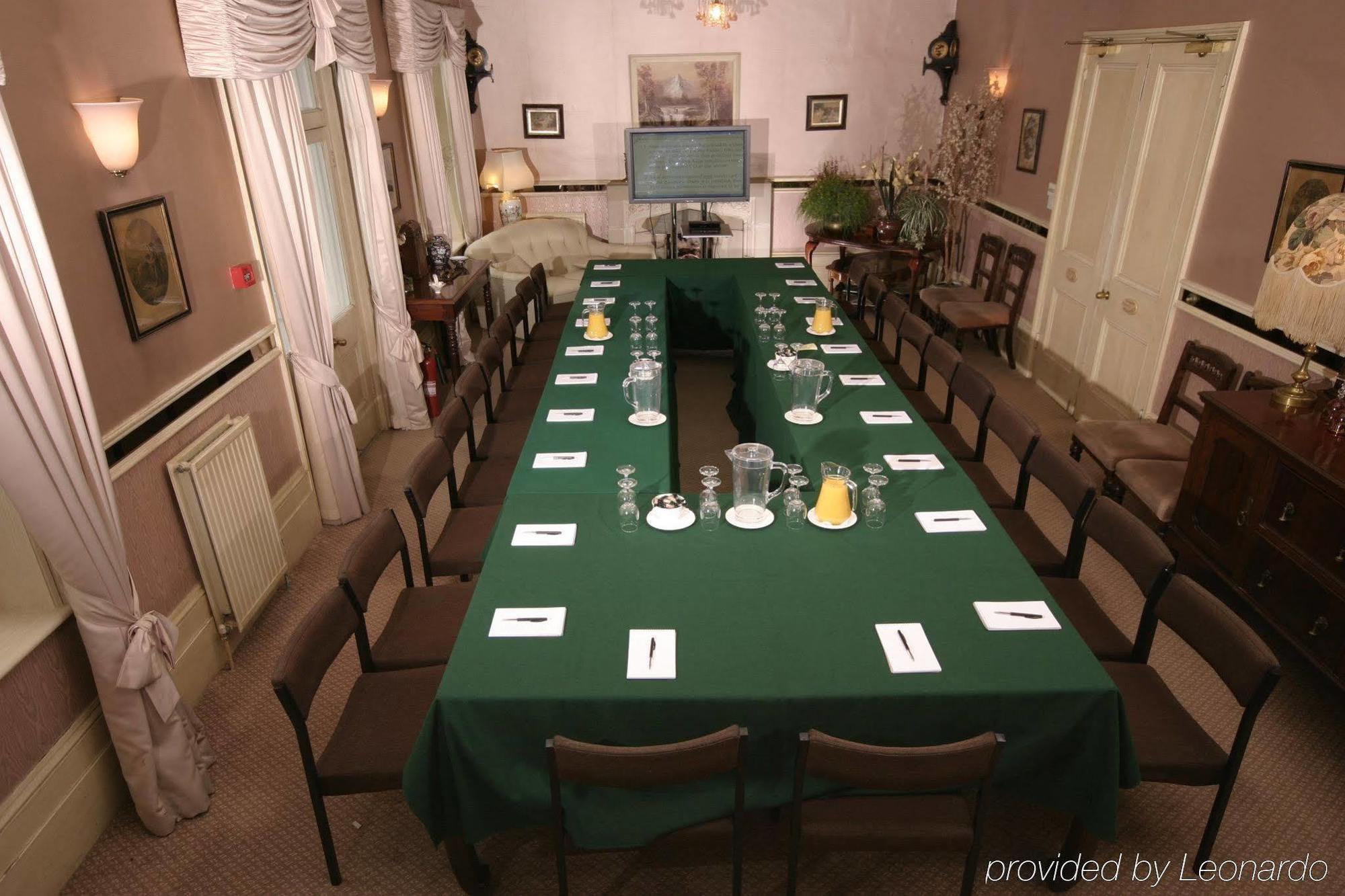 Fines Bayliwick Hotel 브랙넬 외부 사진