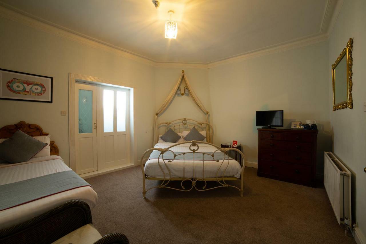 Fines Bayliwick Hotel 브랙넬 외부 사진