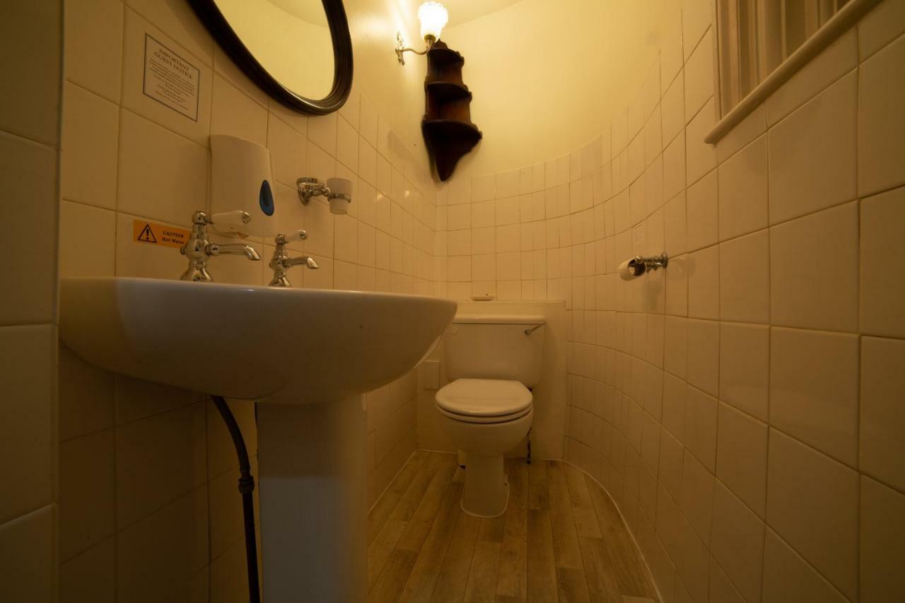 Fines Bayliwick Hotel 브랙넬 외부 사진