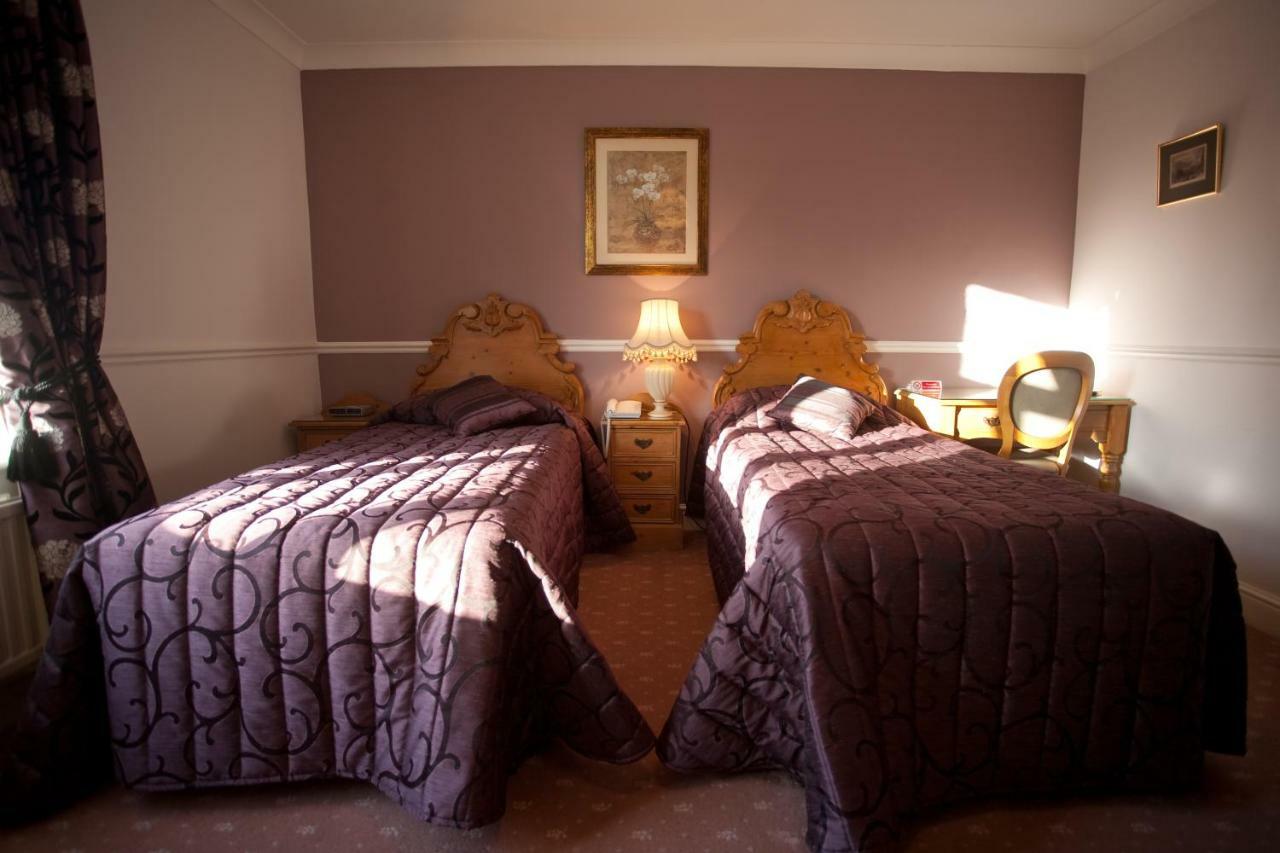 Fines Bayliwick Hotel 브랙넬 외부 사진