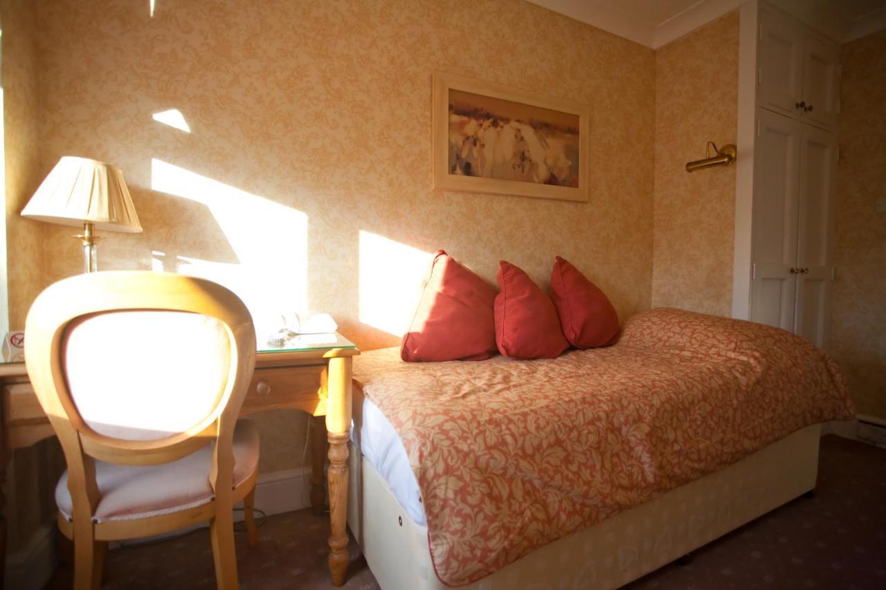 Fines Bayliwick Hotel 브랙넬 외부 사진
